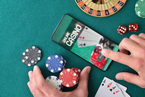 vior777 desktop dashboard showing live dice game lobby with multiple table options
